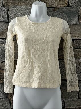 Mustard Pie Cream Lace Long Sleeve Top